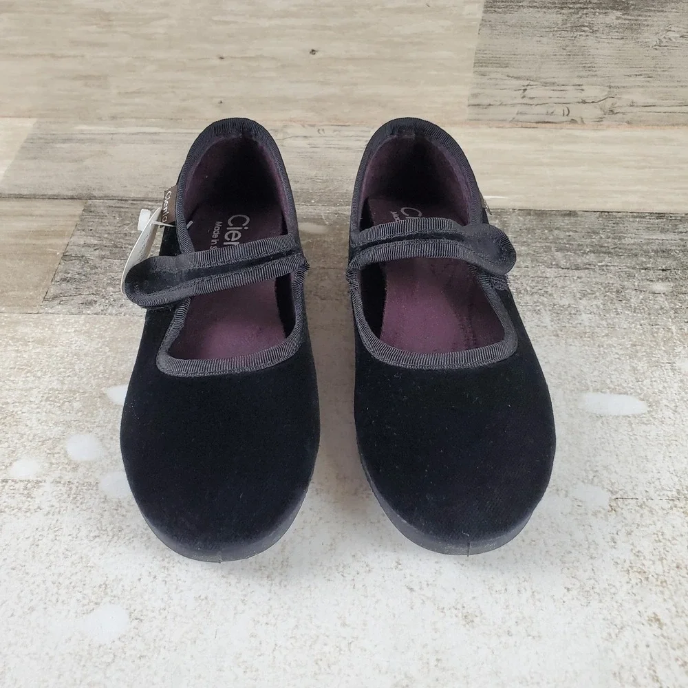 Cienta Kids Mary Jane Flats Sz 12.5 Black Velvet Comfort Hook & Loop Strap